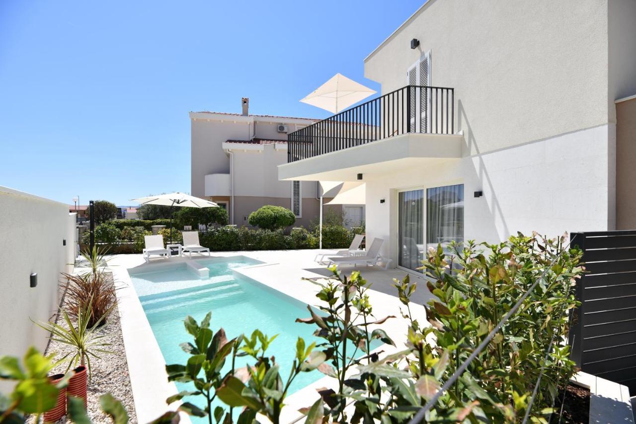 Villa Abyss Ζαντάρ Εξωτερικό φωτογραφία