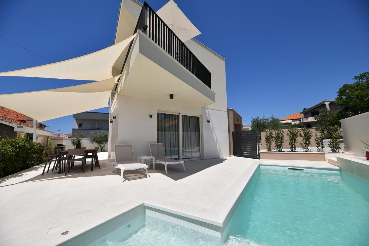 Villa Abyss Ζαντάρ Εξωτερικό φωτογραφία